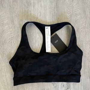 Fabletics Essential Medium Impact Sports Bra - black camouflage